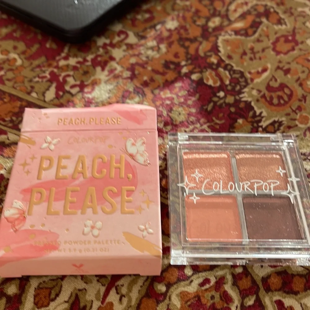 NWT ColourPop Eyeshadow Quad - Peach Please